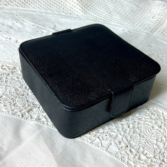 🖤RALPH LAUREN home jewelry box - Picture 1 of 14